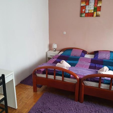 Apartmani Lovro Ogulin Buitenkant foto