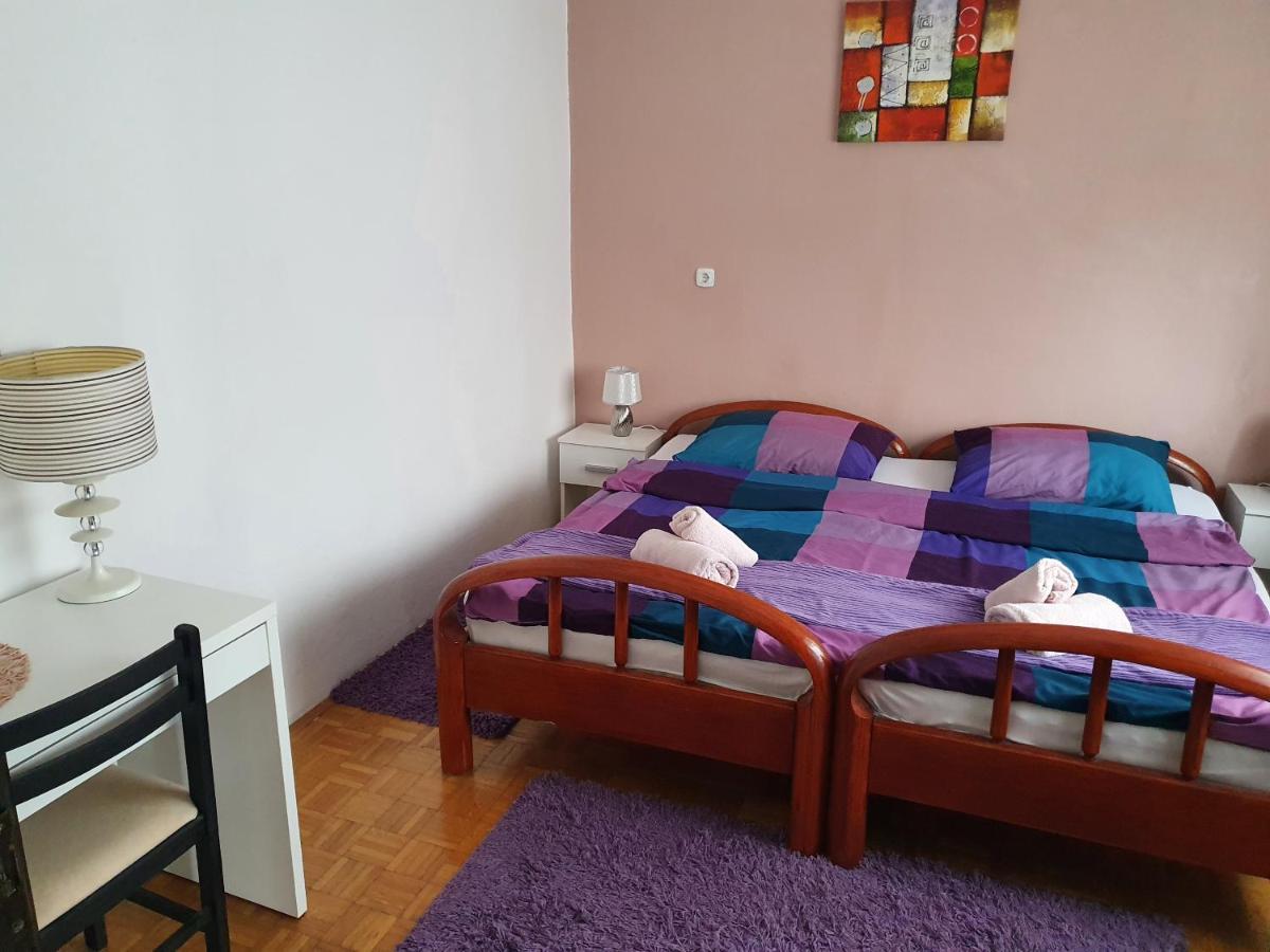 Apartmani Lovro Ogulin Buitenkant foto